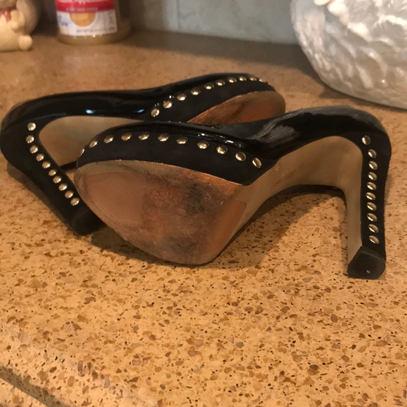 Vince Camuto 5 inch heels Shiny look size 7 - Picture 4 of 8